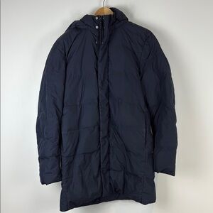 Uniqlo down filled winter jacket black size medium